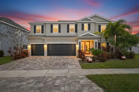 7424 Paradiso Dr, Apollo Beach, FL 33572