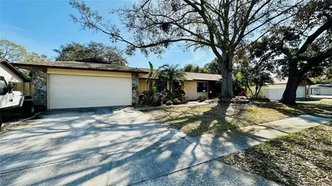 1670 Monterey Dr, Clearwater, FL 33756