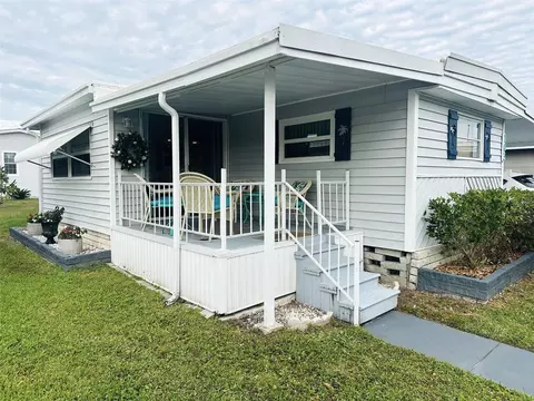 9790 66th St N #103, Pinellas Park, FL 33782