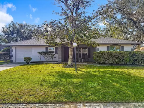 28632 Tanner Dr, Wesley Chapel, FL 33543