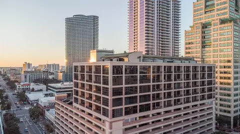 175 2nd St S #808, Saint Petersburg, FL 33701