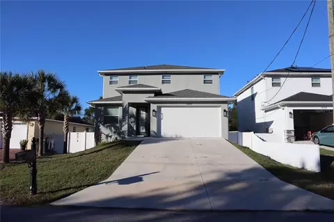 8331 Peggy St, Tampa, FL 33615