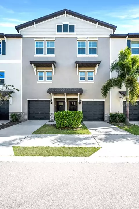 842 Tennyson Mill Cir, Tampa, FL 33619