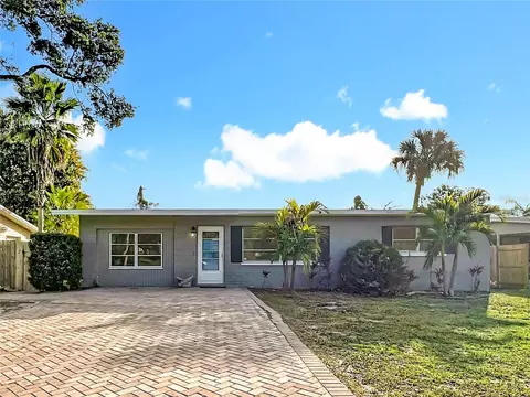 12295 Ridge Rd, Largo, FL 33778