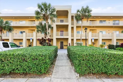 2231 Utopian Dr E #309, Clearwater, FL 33763
