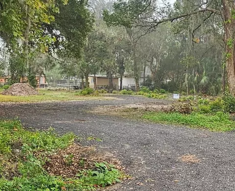 Pevetty, Plant City, FL 33563