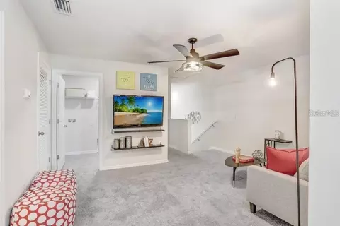 Entry Way - 5341 Coldpine Pl, Seffner, FL 33584 photo 2 of 2