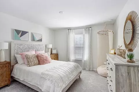 Bedroom - 5341 Coldpine Pl, Seffner, FL 33584 photo 4 of 5