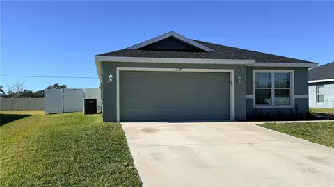 3227 52nd Cir E, Palmetto, FL 34221