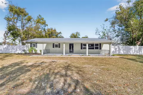902 Charlie Griffin Rd, Plant City, FL 33566