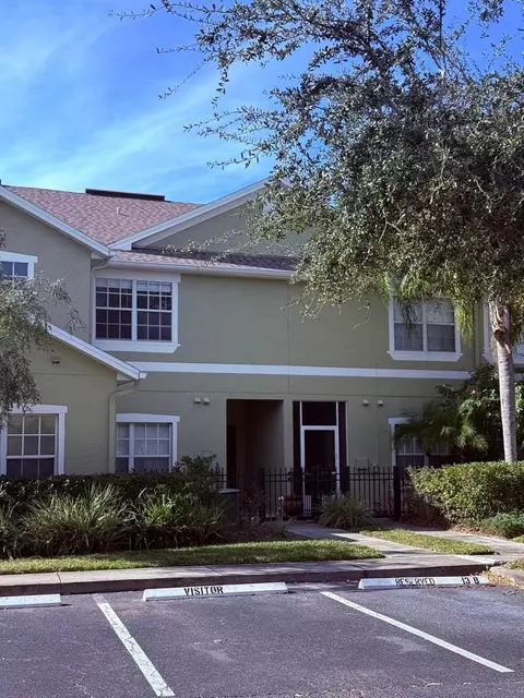 11046 Winter Crest Dr, Riverview, FL 33569