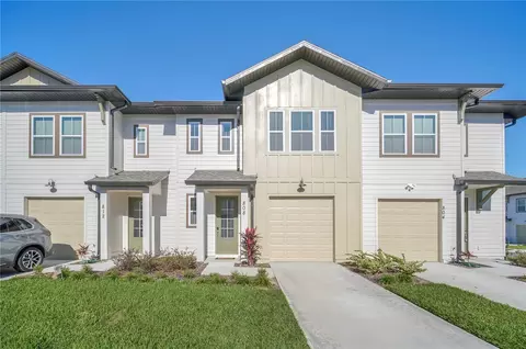 808 Longboat Dr, Davenport, FL 33896