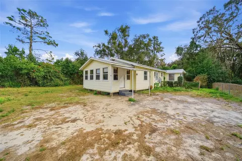37236 Poinsettia Ave, Dade City, FL 33525