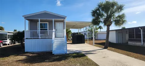 105 W Saint Johns Way, Apollo Beach, FL 33572