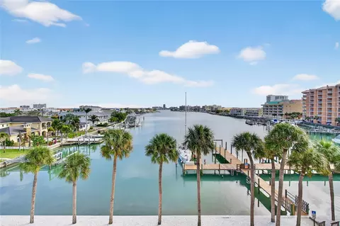 445 Hamden Dr #405, Clearwater Beach, FL 33767