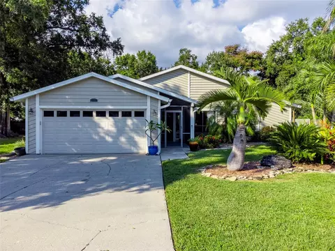 8108 Glenbrooke Pl, Sarasota, FL 34243