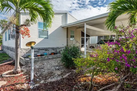 4851 W Gandy Blvd #B3L22, Tampa, FL 33611