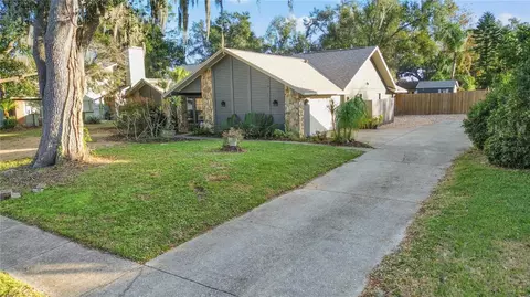 501 Penn National Rd, Seffner, FL 33584