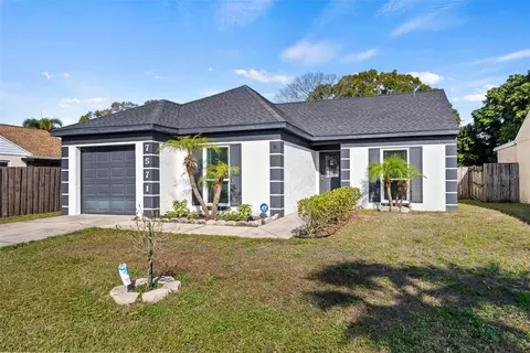 7571 121st Ave, Largo, FL 33773