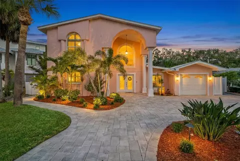 536 Baywood Dr N, Dunedin, FL 34698
