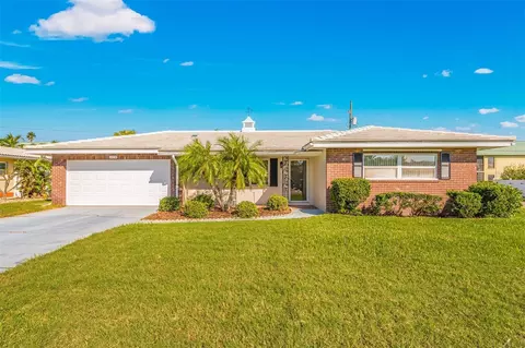 11211 60th Ave, Seminole, FL 33772