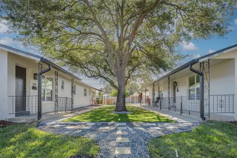 544 93rd Ave N, Saint Petersburg, FL 33702