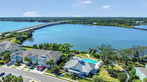 9009 Palm Key Ave, Oldsmar, FL 34677