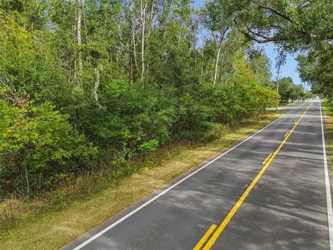 Centennial Road, Dade City, FL 33525