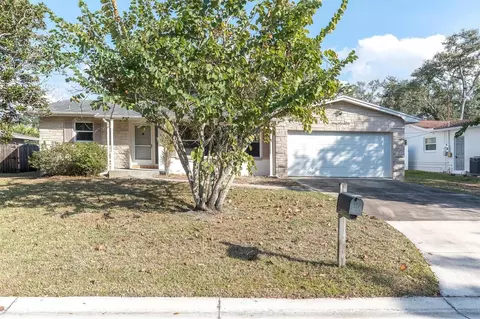 2311 Mangrum Dr, Dunedin, FL 34698