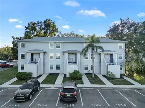 7128 Waterside Dr #7128, Tampa, FL 33617