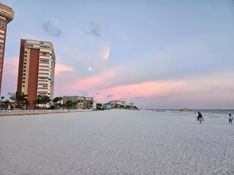 17920 Gulf Blvd #1508, Redington Shores, FL 33708