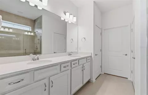 Bath - 15013 Sunbeam St, Parrish, FL 34219 photo 1 of 2