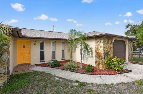 1037 Tamarac Dr, Holiday, FL 34690