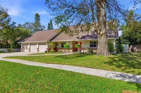 5026 Barrowe Dr, Tampa, FL 33624