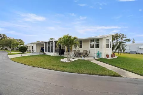 160 Clubview Dr #1, Safety Harbor, FL 34695