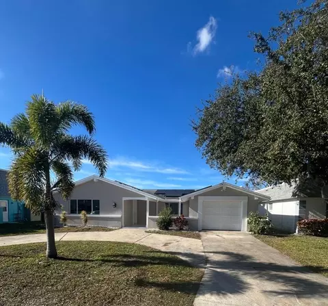 3631 Grayton Dr, New Port Richey, FL 34652