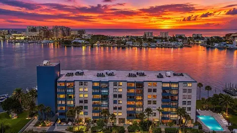 644 Island Way #101, Clearwater Beach, FL 33767