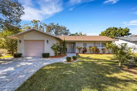 1601 W Dorchester Dr, Palm Harbor, FL 34684