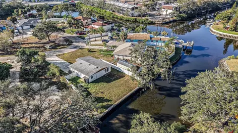 8817 Audrey Ln, Tampa, FL 33615