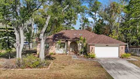 511 W College Ave, Ruskin, FL 33570