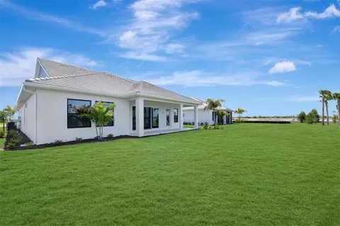 Exterior - 17972 Foxtail Loop, Venice, FL 34293 photo 3 of 4