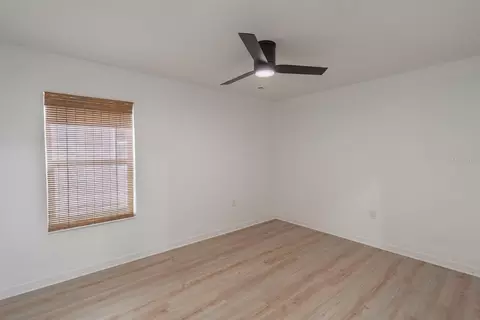 Bedroom - 11331 Brighton Knoll Loop, Riverview, FL 33579 photo 7 of 11