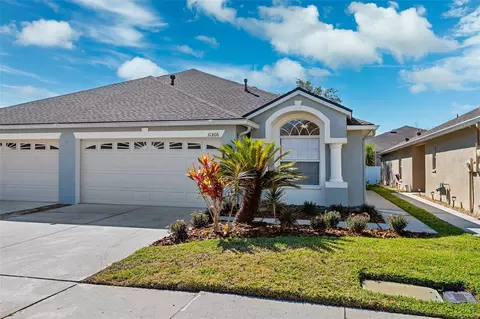 31806 Larkenheath Dr, Wesley Chapel, FL 33543