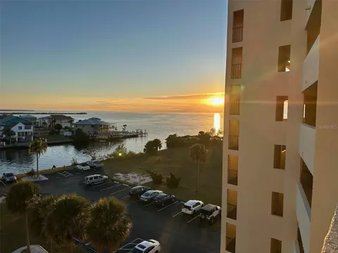 5915 Sea Ranch Dr #511, Hudson, FL 34667