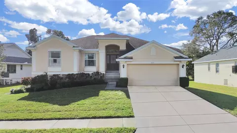 1025 Lake Avoca Pl, Tarpon Springs, FL 34689