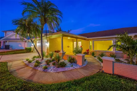 6331 4th Palm Pt, Saint Pete Beach, FL 33706