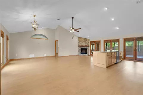 Living - 1207 Overlook Rd, Eustis, FL 32726 photo 1 of 9