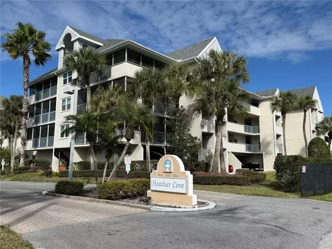 5557 Sea Forest Dr #114, New Port Richey, FL 34652
