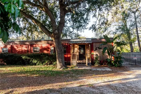12104 Anderson Dr N, Riverview, FL 33579