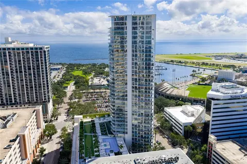 175 1st St S #2107, Saint Petersburg, FL 33701